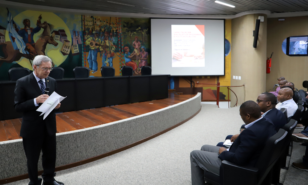 O vice-presidente do TCEMG (Foto: Thiago Rios Gomes)